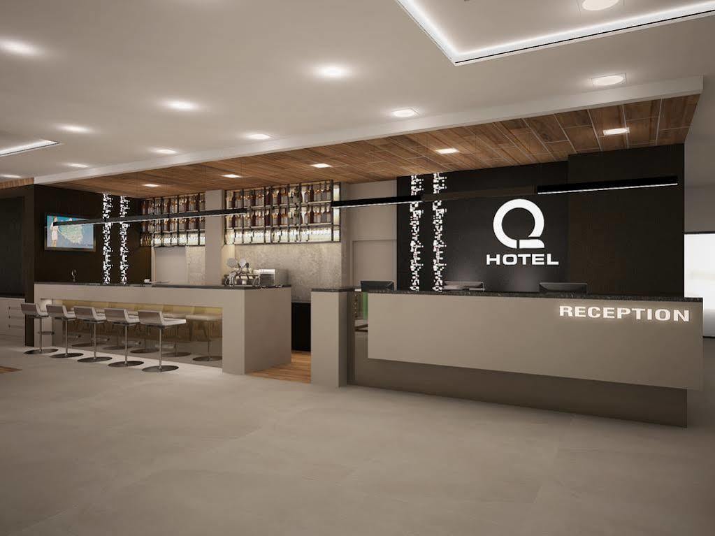 Q Hotel Plus Katowice Luaran gambar